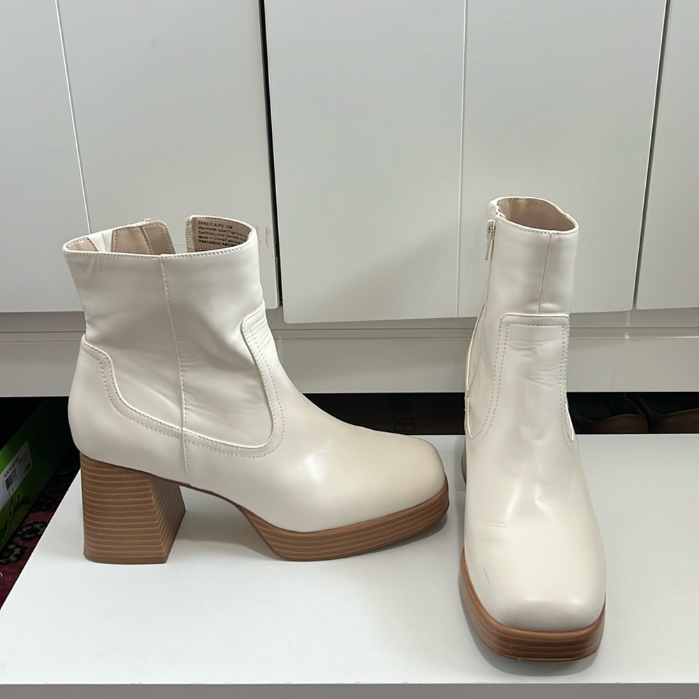 BP faux leather booties size 10